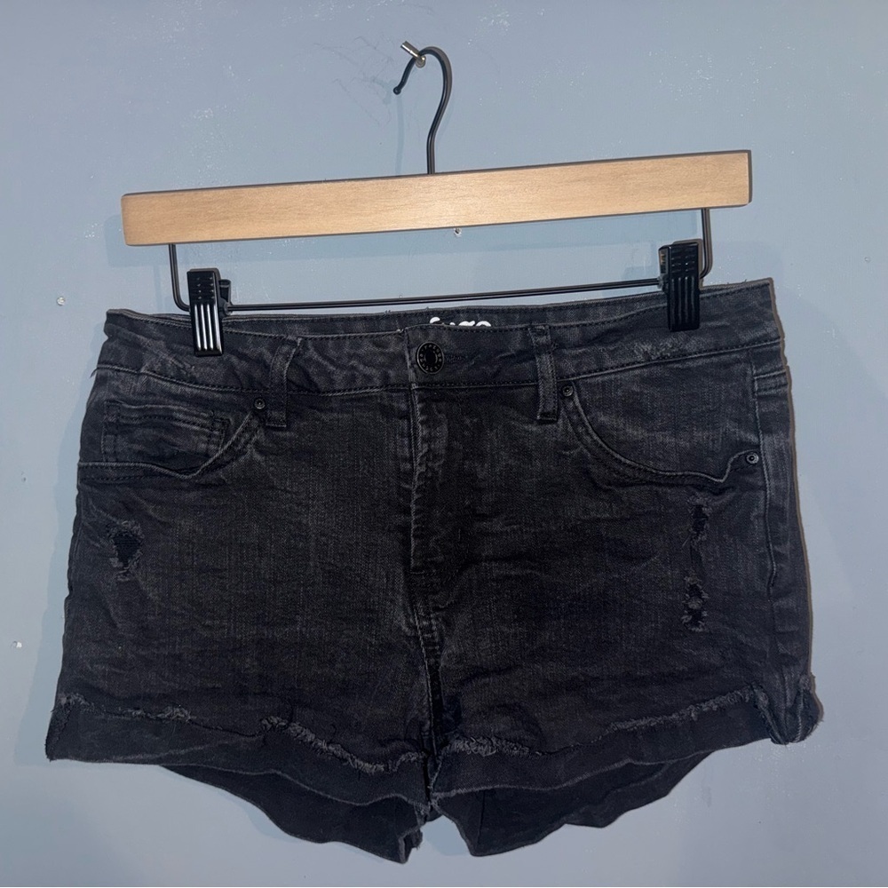 Charlotte Russe “Refugee” Black Denim Jean Shorts